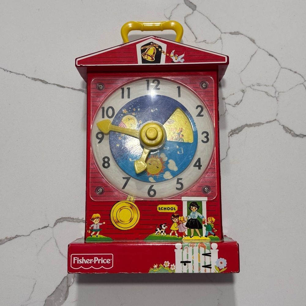 Vintage Fisher-Price Little Red School House Music Box Teaching Clock 2005 WORKS